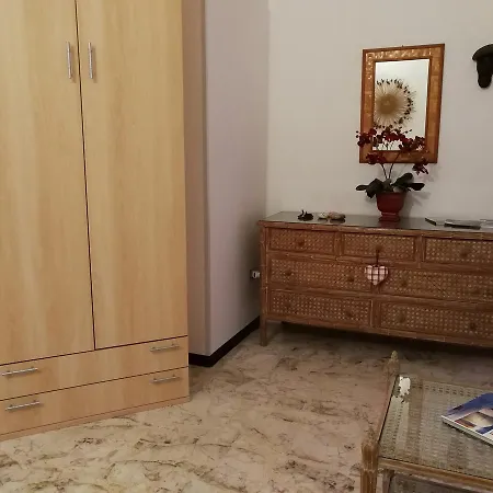 La Ozza Гостевой дом Отранто